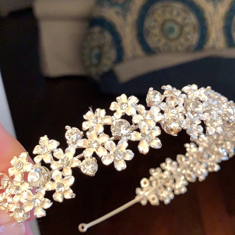 Silver headband, Metal Floral cluster
